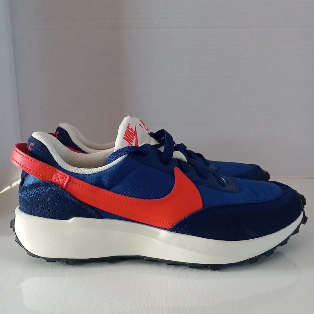Nike Shoes Women's Size 6 Blue Void Red Waffle Debut Running Sneakers IB4364-492